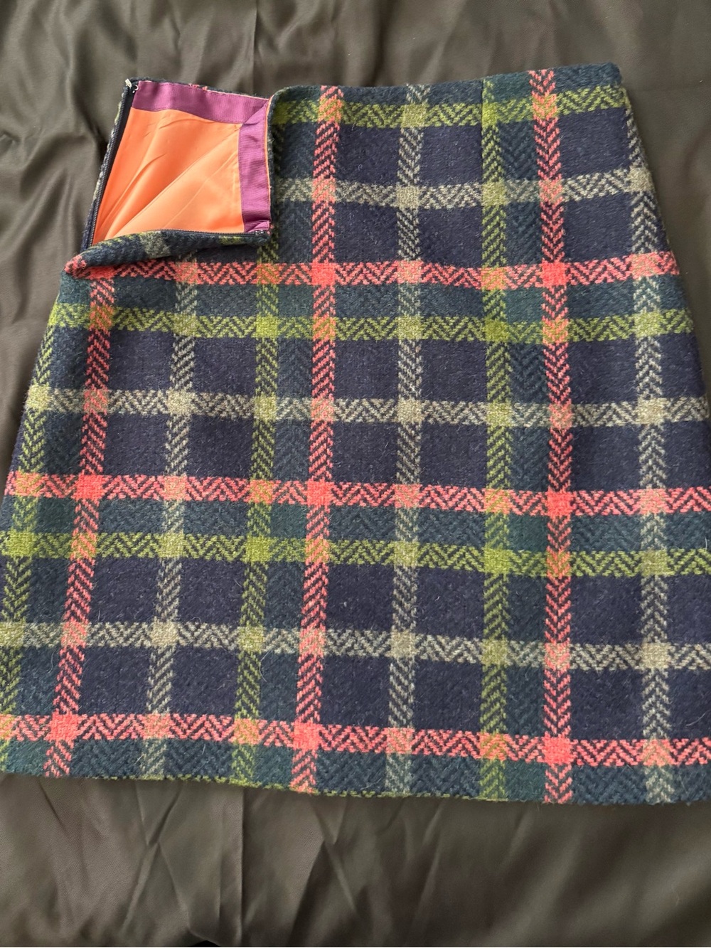 Boden Navy Plaid Midi Skirt with Pink & Green Accents size 4 small - Picture 5 of 6